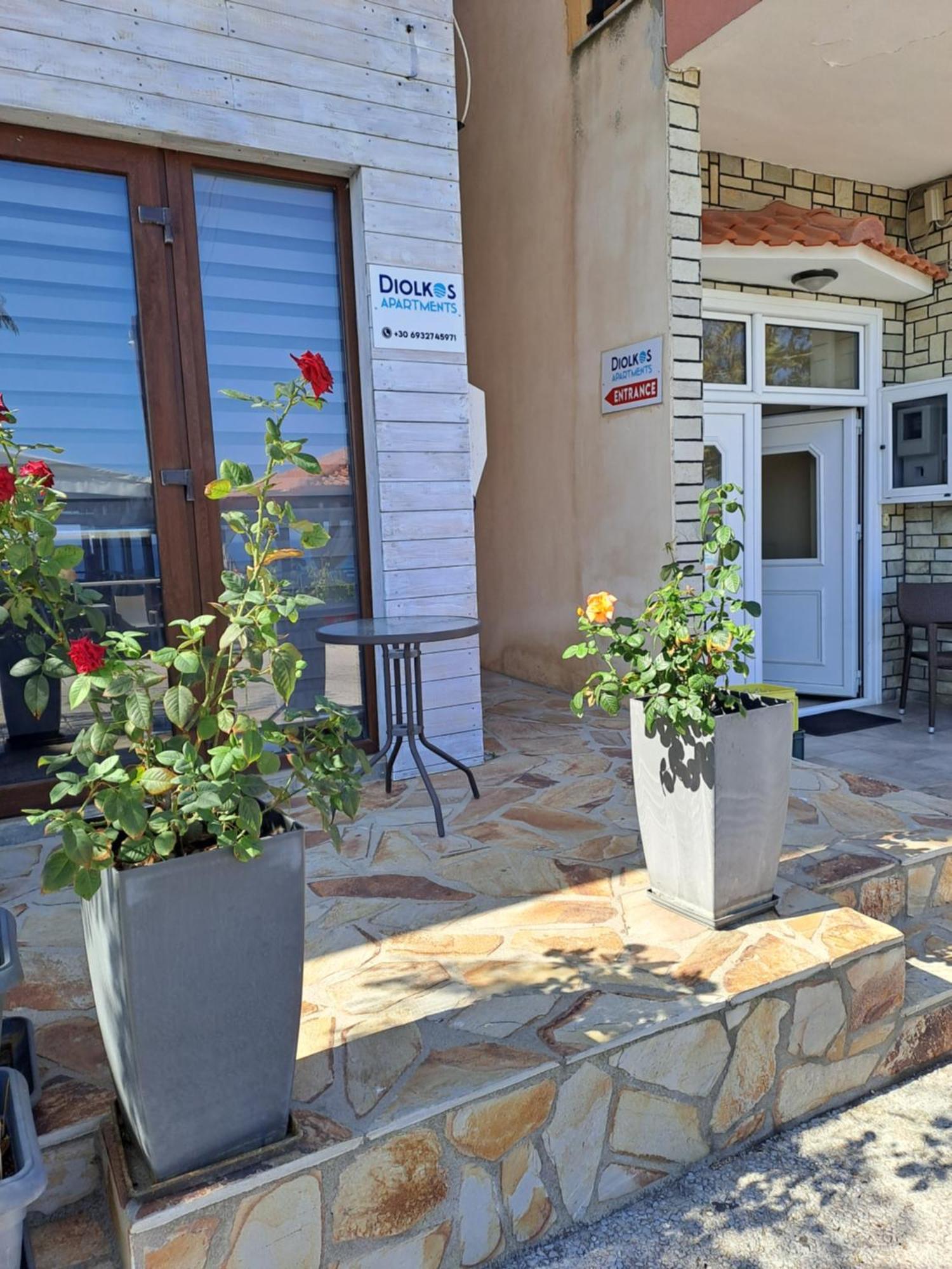 Diolkos Apartement Nea Roda Esterno foto