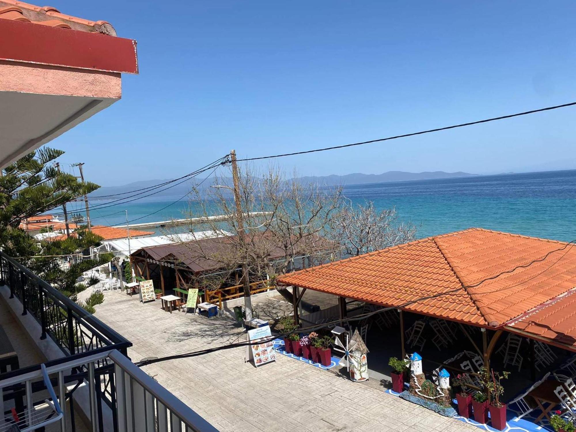 Diolkos Apartement Nea Roda Camera foto