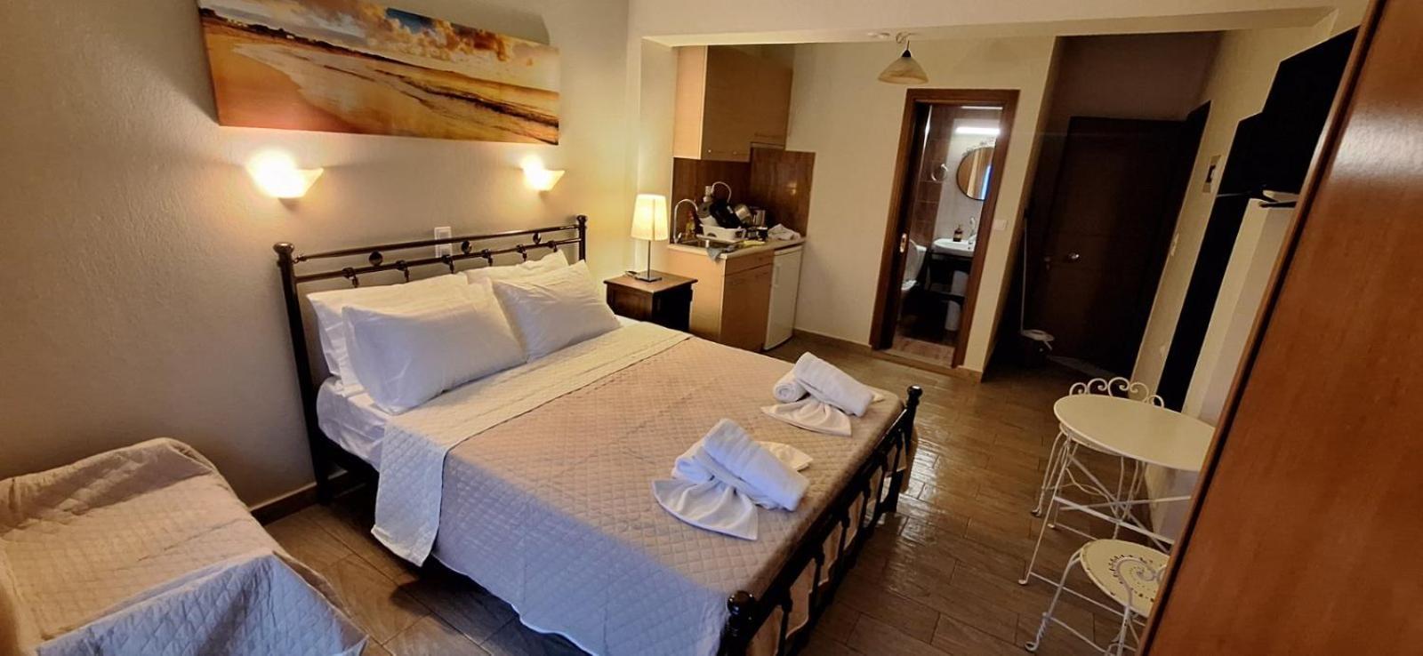 Diolkos Apartement Nea Roda Esterno foto